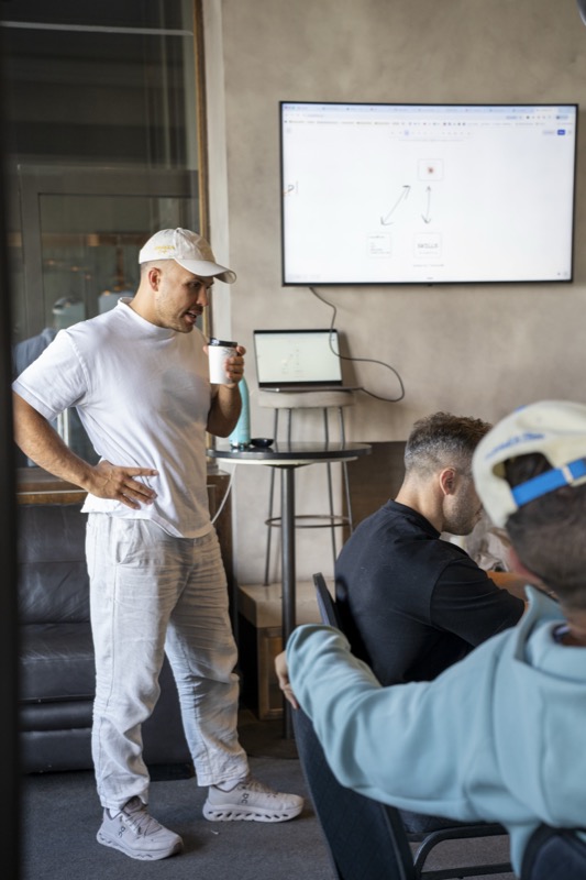 Presenting with screen